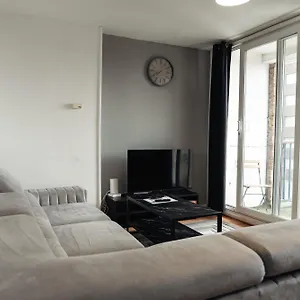 Shard View 2 Bed Entire Flat London